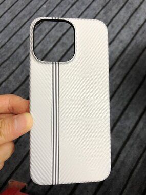 Sleek White Carbon Fiber Striped Phone Case